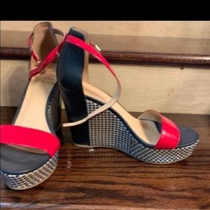 Tommy Hilfiger red patent shoes. Size 8